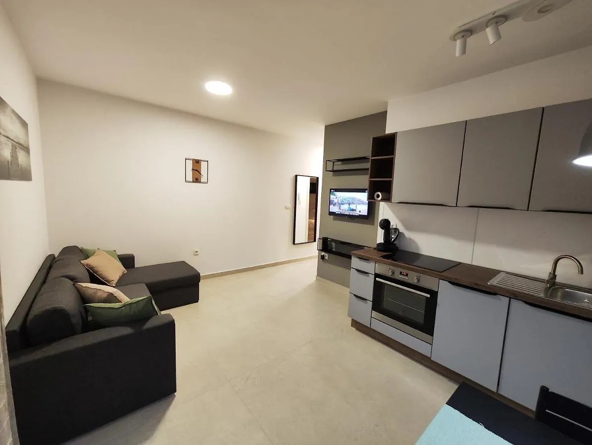 Olives Garden Apartment Trogir