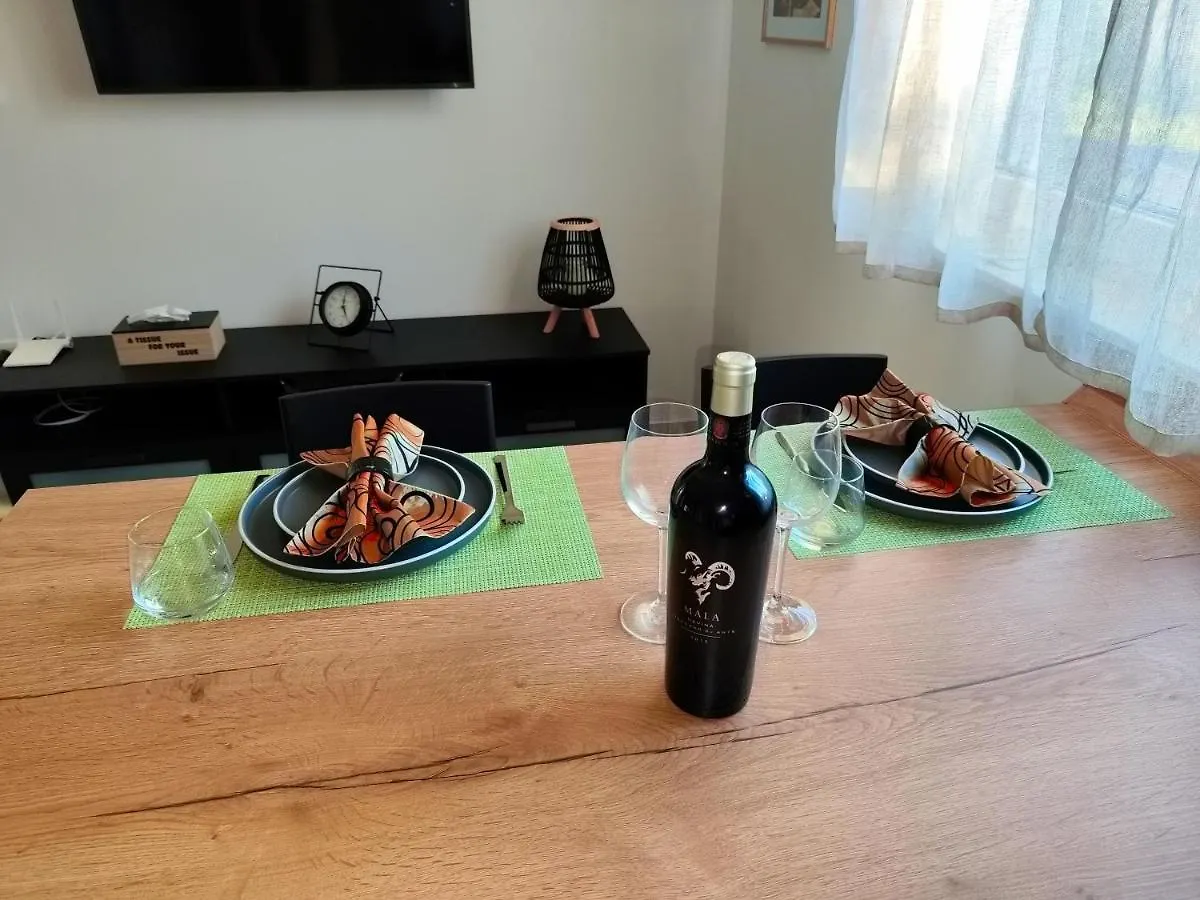 Olives Garden Apartment Trogir
